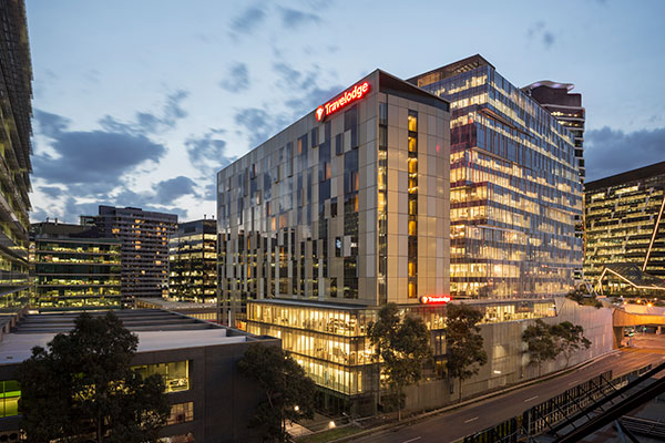 travelodge-hotel-docklands-melbourne